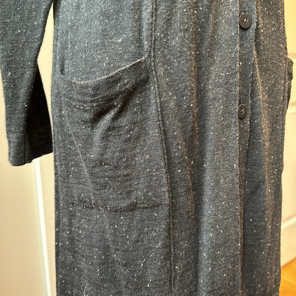 J Jill long black v-neck cardigan. XS. Cotton/linen blend button up w/pockets. - Picture 6 of 11